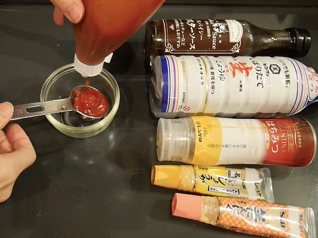 ２．調理直前にＢＢＱソースの材料を全部混ぜておく。