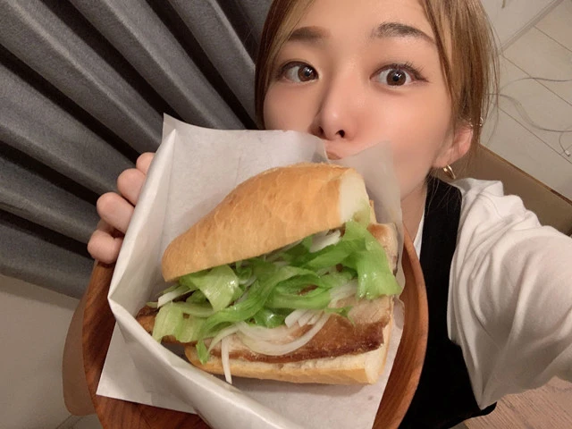 焼きたてのさばの身が柔らかくて美味しい！