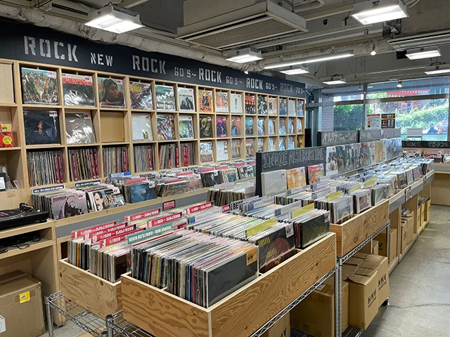 「めんどくさい」が新しい！？ 若い世代にレコード文化がじわじわ 浸透中！！