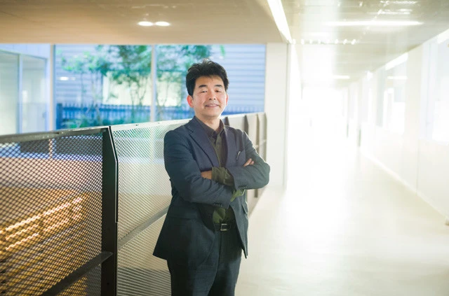 涙なしには読めない？　花粉に少しだけ親しみが持てるようになる花粉症の文化史