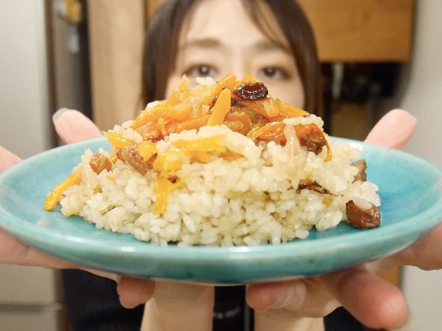 ウズベキスタンの伝統料理! ピラフのような米料理プロフだよ!