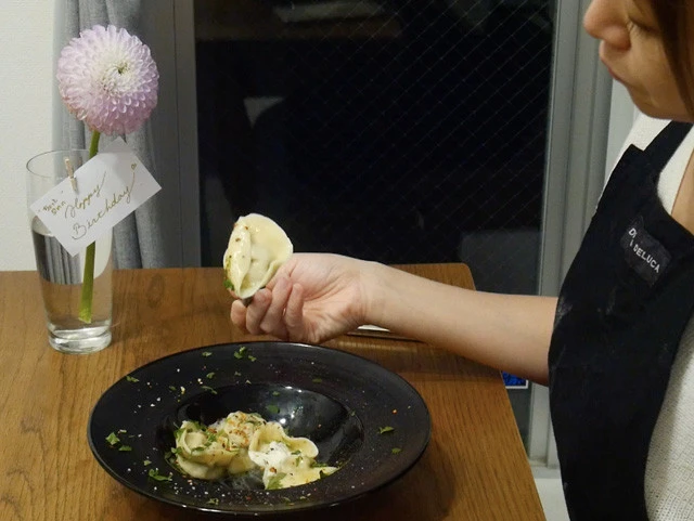 味変したペリメニとにらめっこ