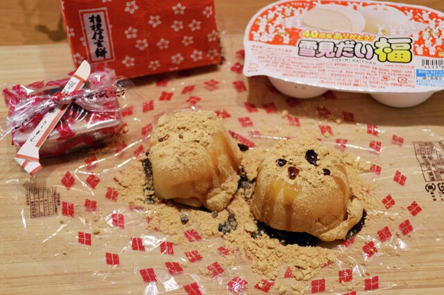 【B級フード研究家・野島慎一郎のバカレシピ】話題のコンビニスイーツDIYで本家超え!「信玄餅で作る雪見だいふく」