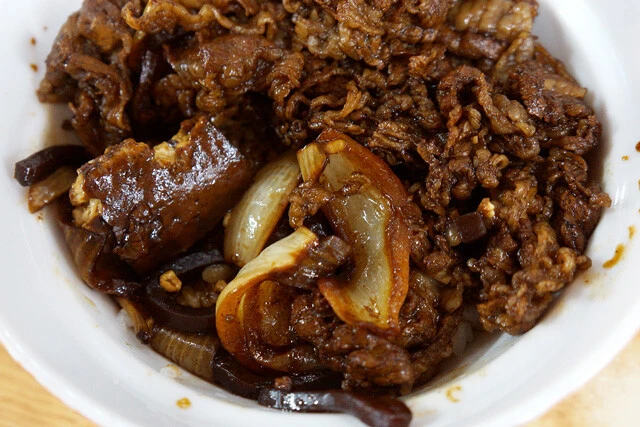 玉ねぎもまた、くたくたになりきっていない