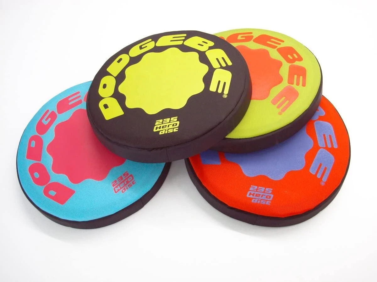 外遊びで盛り上がること間違いなし！　大人も楽しめるスポーツトイ７選