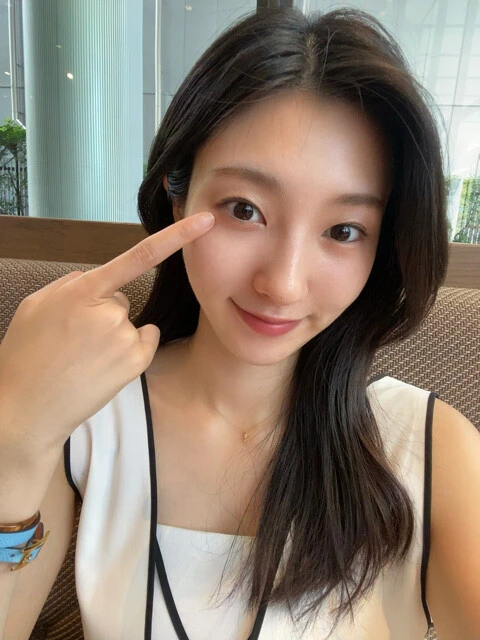 私も長時間勉強しているとたまに“ピクピク”します