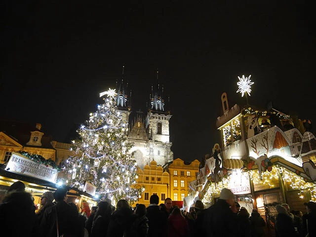 チェコ・プラハのクリスマスマーケット