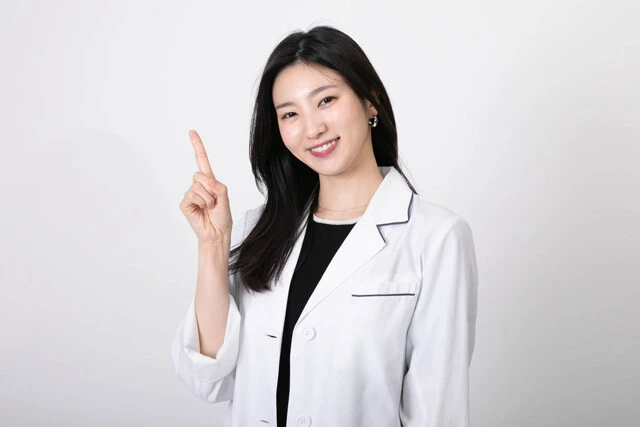 薬剤師・福井セリナ