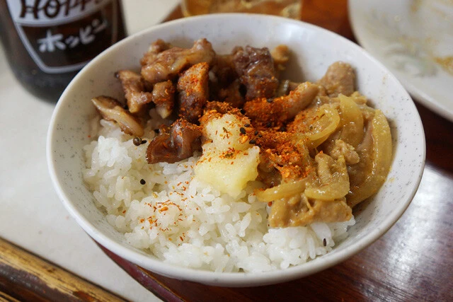 ホルモン＆ノドモト丼