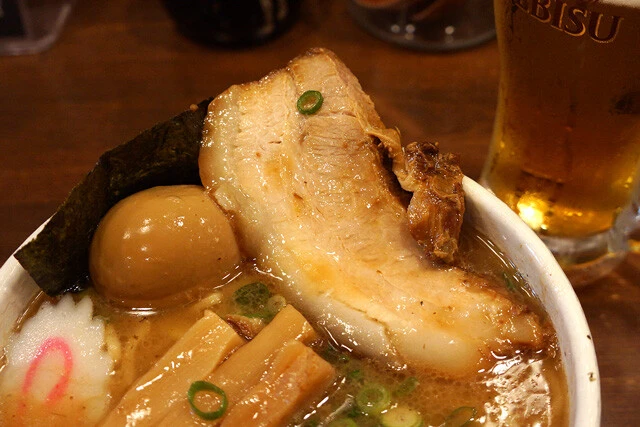 存在感がすごすぎるチャーシュー