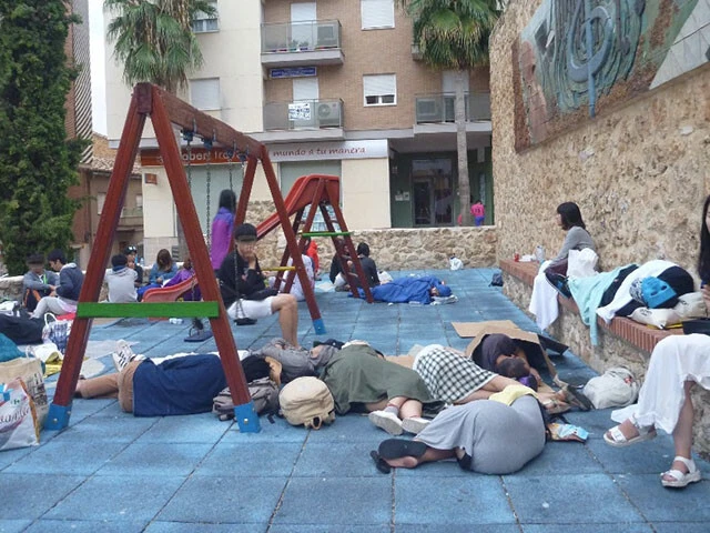 カオスな雑魚寝パーク！