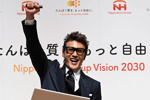 新庄剛志が日本ハムのＣＥＯ就任で"世界一"を目標に「監督の時より丁寧に、オーナーの前で頭も７回くらい下げました」