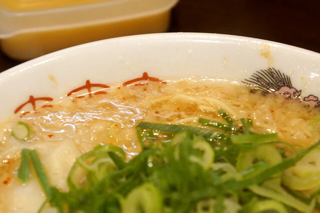 は、はやく食べよう……！