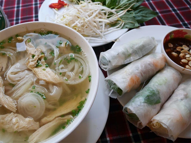 ホーチミンで食べた生春巻き
