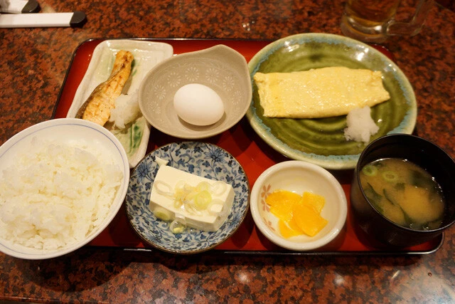 「得朝定食」