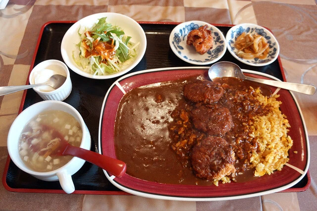 【カツカレーチャーハン】決してイロモノではなかった、中華屋の「カツカレーチャーハン」の衝撃：パリッコ『今週のハマりメシ』第３６回