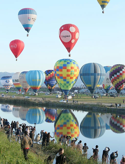 バルーンフェスタ。佐賀市嘉瀬川河川敷で行なわれる「佐賀インターナショナルバルーンフェスタ」。今年は11月2日（水）～6日（日）に開催予定