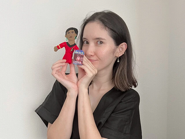 かつては車に飾ってた、ウフーラ指人形マグネットと