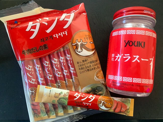 お手軽にスープのベースを作れる顆粒だし(ダシダ、ガラスープ)