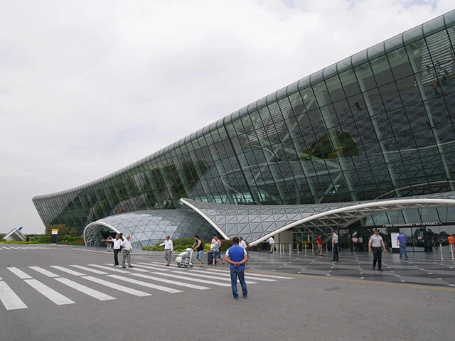 アゼルバイジャンの空港