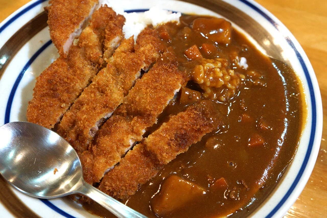 カレーがまたうまい