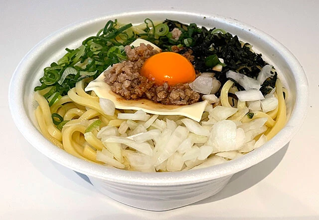 第7位　チーズ入り台湾風まぜそば／ファミリーマート（598円）