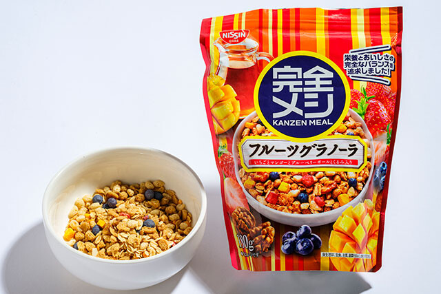 完全メシ フルーツグラノーラ 180g 8個セット - その他 加工食品