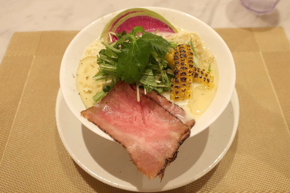 「メンショー サン フランシスコ」の『冷たいとうもろこしのらぁ麺』