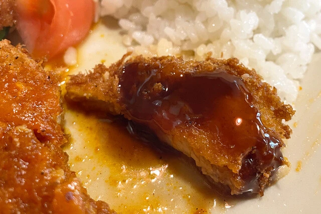 ソースをどぼり