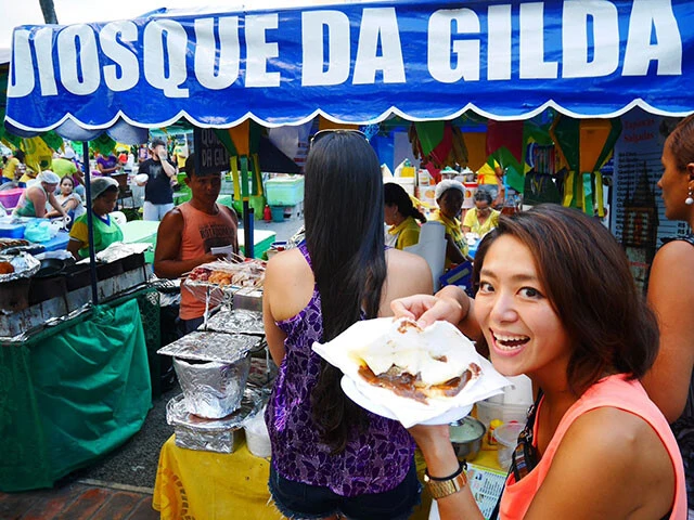 私はたっぷりヌテラ（チョコレート）！　たまらん！