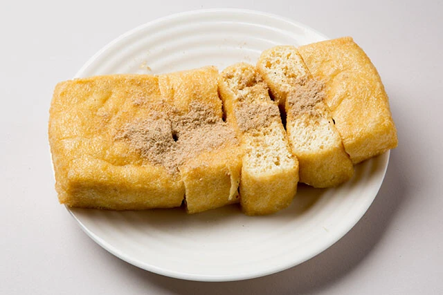 第2位　栃尾揚げ　大豆の淡泊な味と魚介の相性は抜群