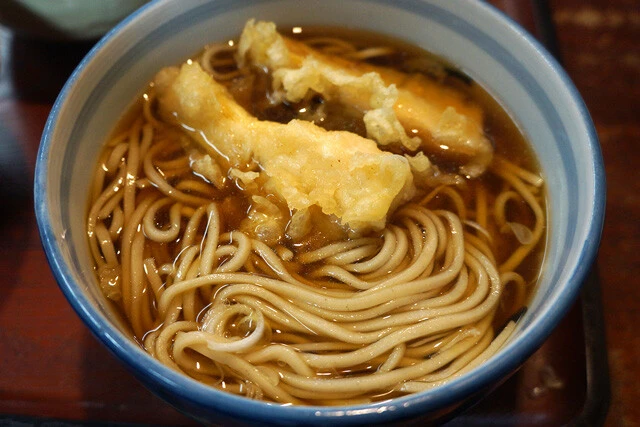 たけのこ天そばに