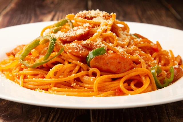 レトロなナポリタンがあらゆる面で進化した!?   　"シン・ナポリタン"ブームが到来中!!