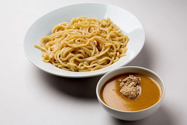 第4位　つけ麺　つけ汁がジャリジャリになるくらい入れよう