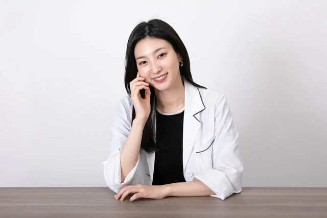 薬剤師・福井セリナ