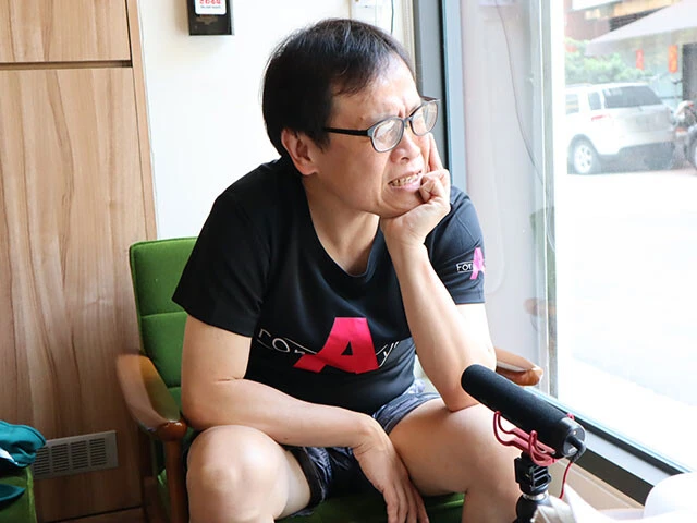 一日5~8本の日本のAVを視聴してレビューや紹介記事を書き続ける鉄人、一劍浣春秋氏。日本のAVを語り出すと止まらない