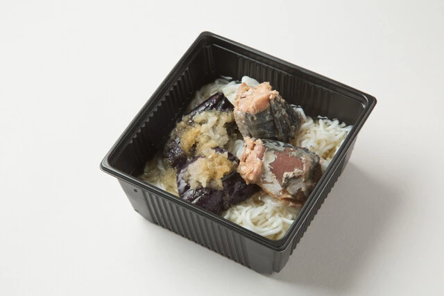 【日曜日】ナスとサバ缶の低糖質麺（糖質計およそ12.4g）