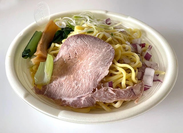 第1位　貝だしの旨み塩ラーメン国産米粉使用／セブン-イレブン（540円）