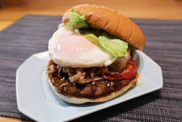 【すき焼き和ッパー】バーガーキングのワッパーを和風化！＜野島慎一郎のバカレシピ＞