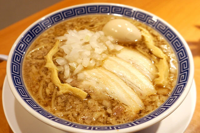 「特製中華味玉」（890円）