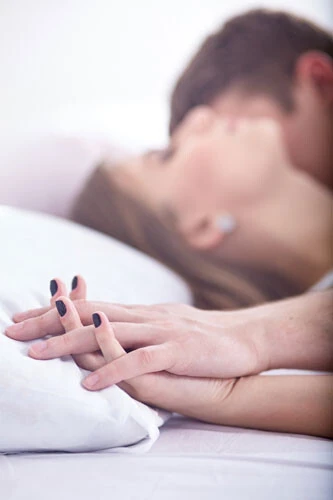 保険適用の検査では検出できないマイコプラズマ・ジェニタリウムだが、予防の基本は他の性感染症と同様、コンドームだ