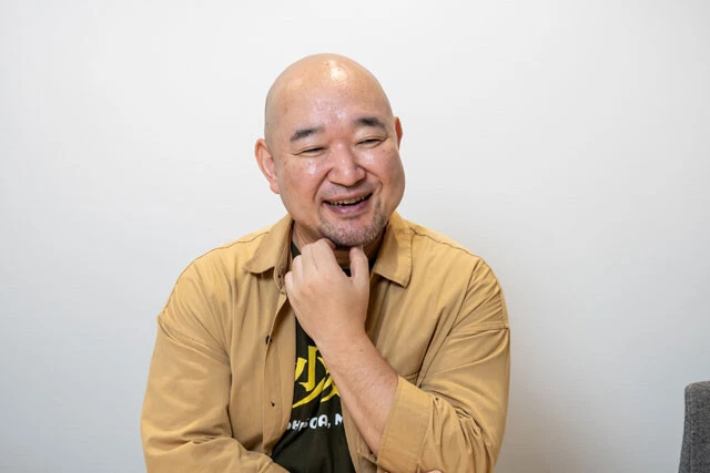 全国各地の焼きそばを食べ歩く塩崎さん。かつてはオフロードバイクの情報サイト『SaltyDogの犬小屋』というサイトを運営していた。その経験から、焼きそば遠征も苦ではないそう