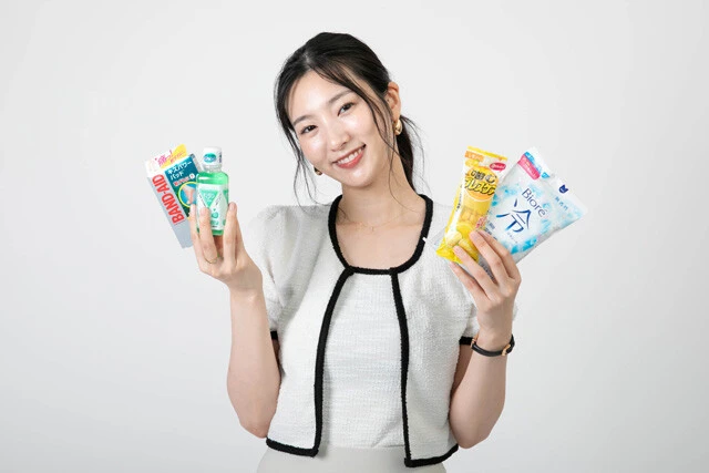 イケてる中年男性のポーチに入っている"三種の神器"って？現役薬剤師がズバリ【健康サディスティック♡】