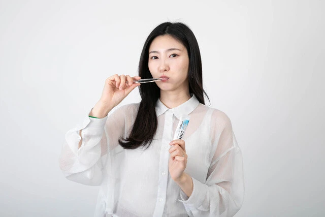 モテおじの条件は美しい歯！白い歯をおうちで手に入れる方法5つ【健康サディスティック♡】