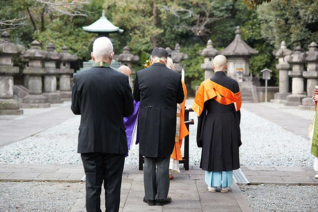 写真の奥に見えるのが2代、6代、7代、9代、12代など将軍家のお墓