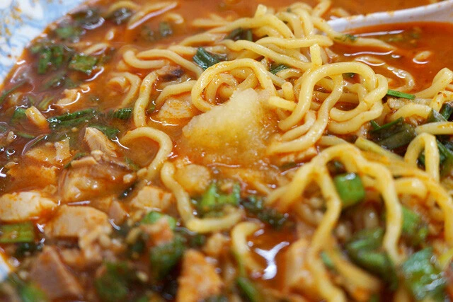 にんにくを投入