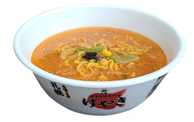 第7位「けやき札幌味噌ラーメン」◯320円（日清／ファミリーマート限定）