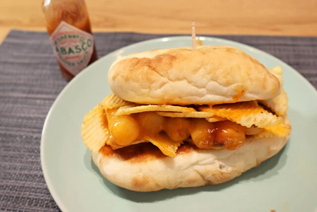 （４）完成！「チーズトッポギのナンバーガー」