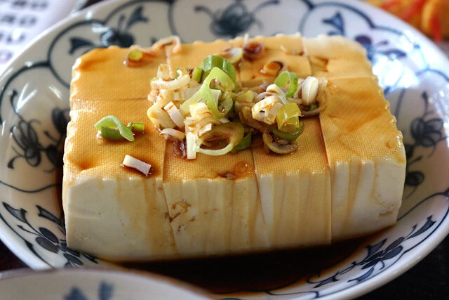 たっぷりめに醤油をかけて