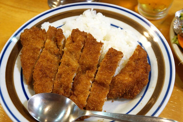 カツが最高にうまくて
